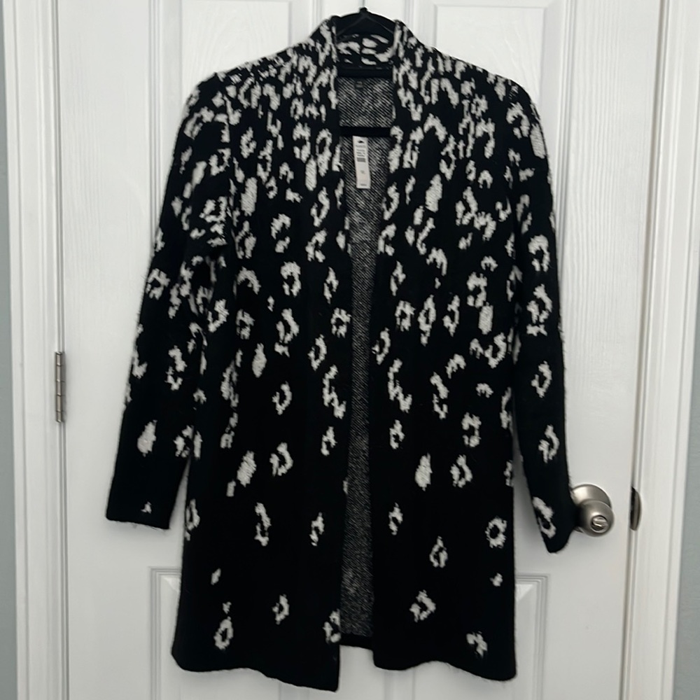 Talbots NWT open front leopard cardigan.  XS